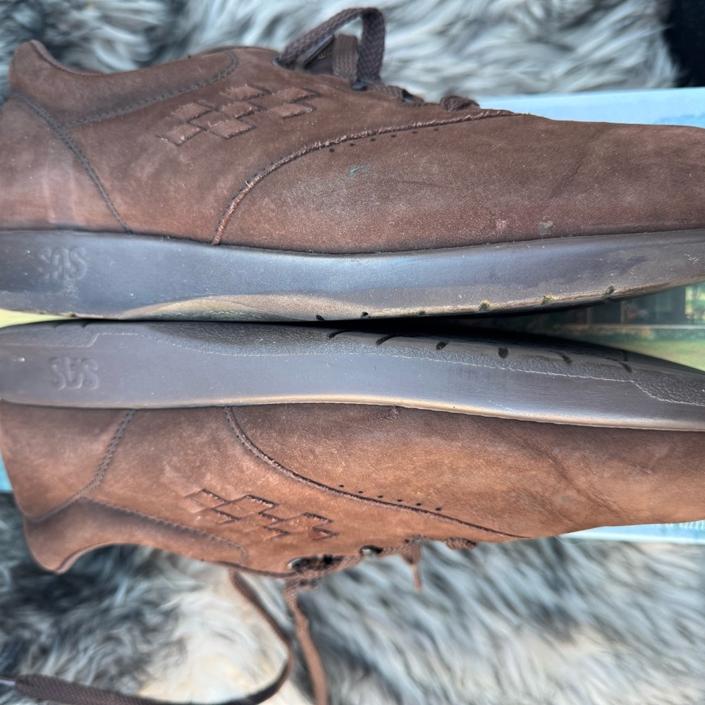 SAS Dark Brown Women's Flats - Picture 5 of 6